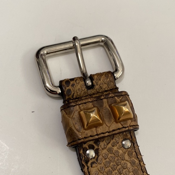 Prada Crocodile Made In Italy Ln 02701 Belt Size 2’ X 38’ APPROX MEASURES - Picture 9 of 13